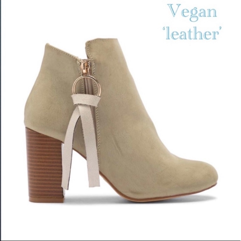 Carol Ankle Bootie - taupe vegan leather